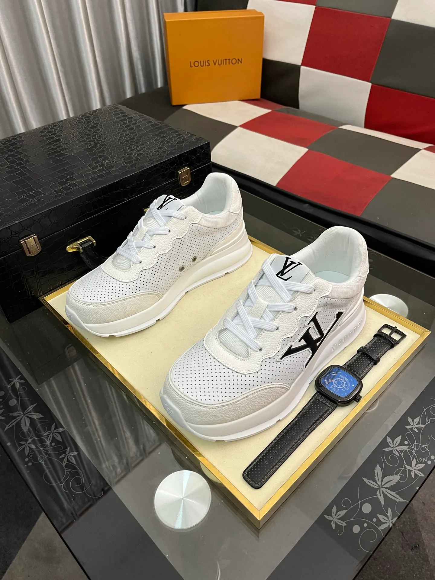 Men's shoes 💰458⌚️⌚️[Louis Vuitton LV] Dad shoes are popular casual sports shoes with outsole, breathable and comfortable, easy to walk, trendy men's versatile fly woven epoxy with ➕leather lining➕Gucci's popular original outsole, sports and running style, super comfortable. Code number 38-44